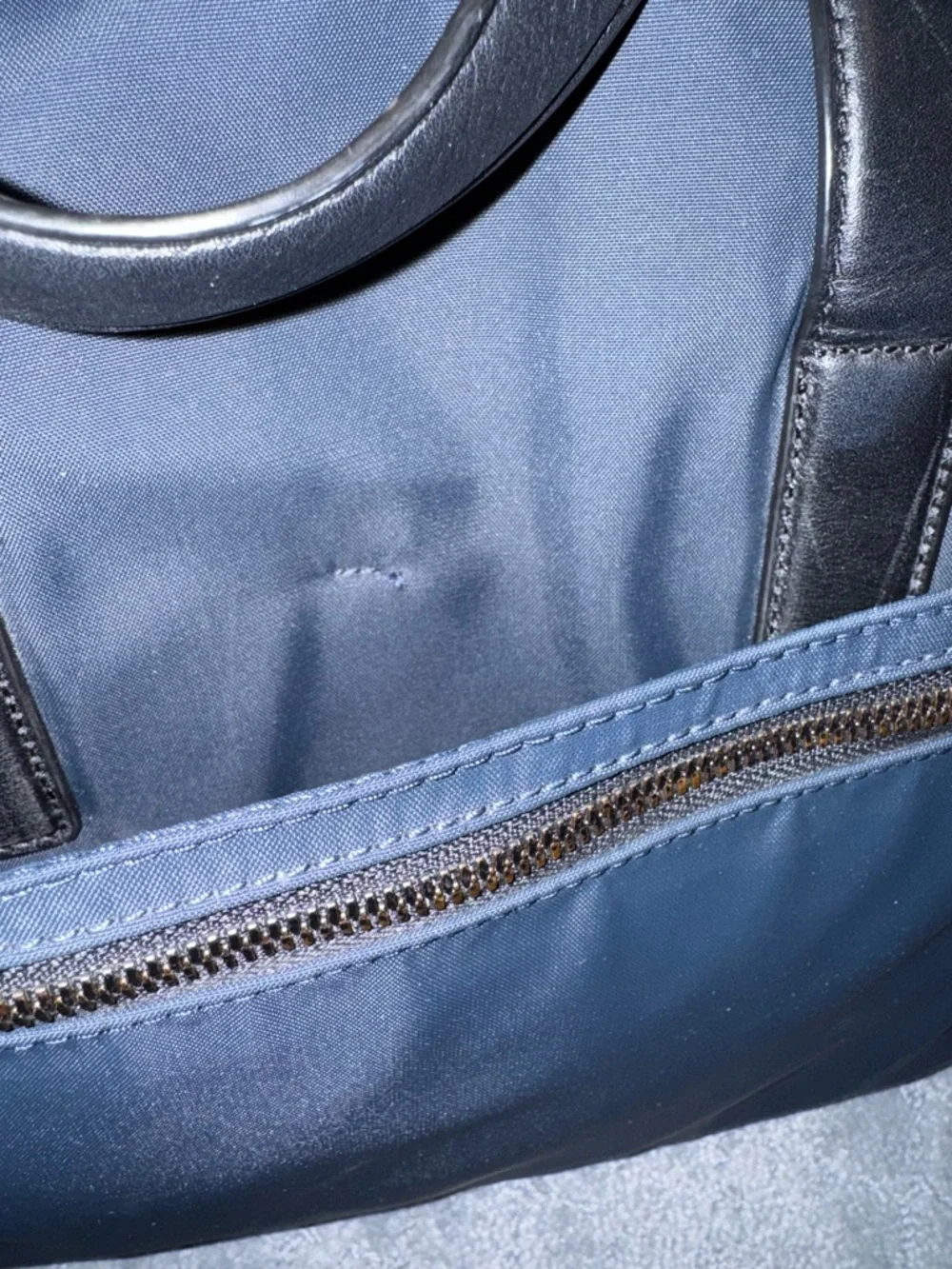 Navy AWAY Travel Duffel Bag with Black Leather Handles 20 L - Picture 14 of 16